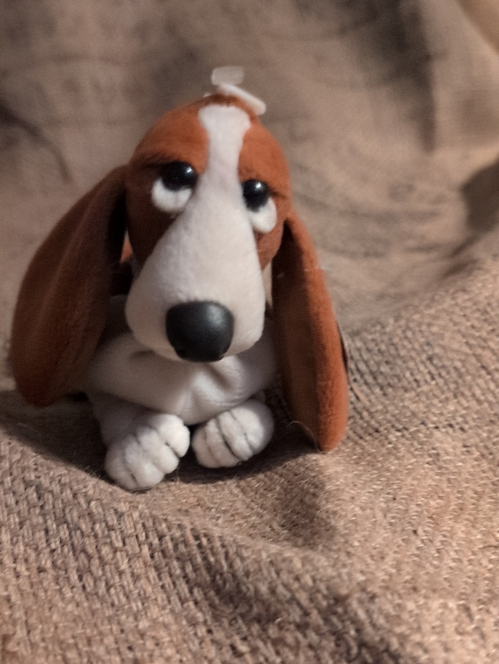 Vintage Hush Puppies Basset Hound Dog Toy - Brown and White with Original Tags